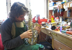 Maurice Reviol in Workshop Waiatarua